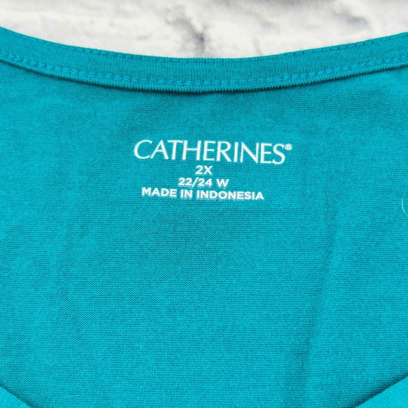 Catherines Womens 2X Green 3/4 Sleeve V Neck Criss Cross Plus Size Top NWT - Picture 3 of 9